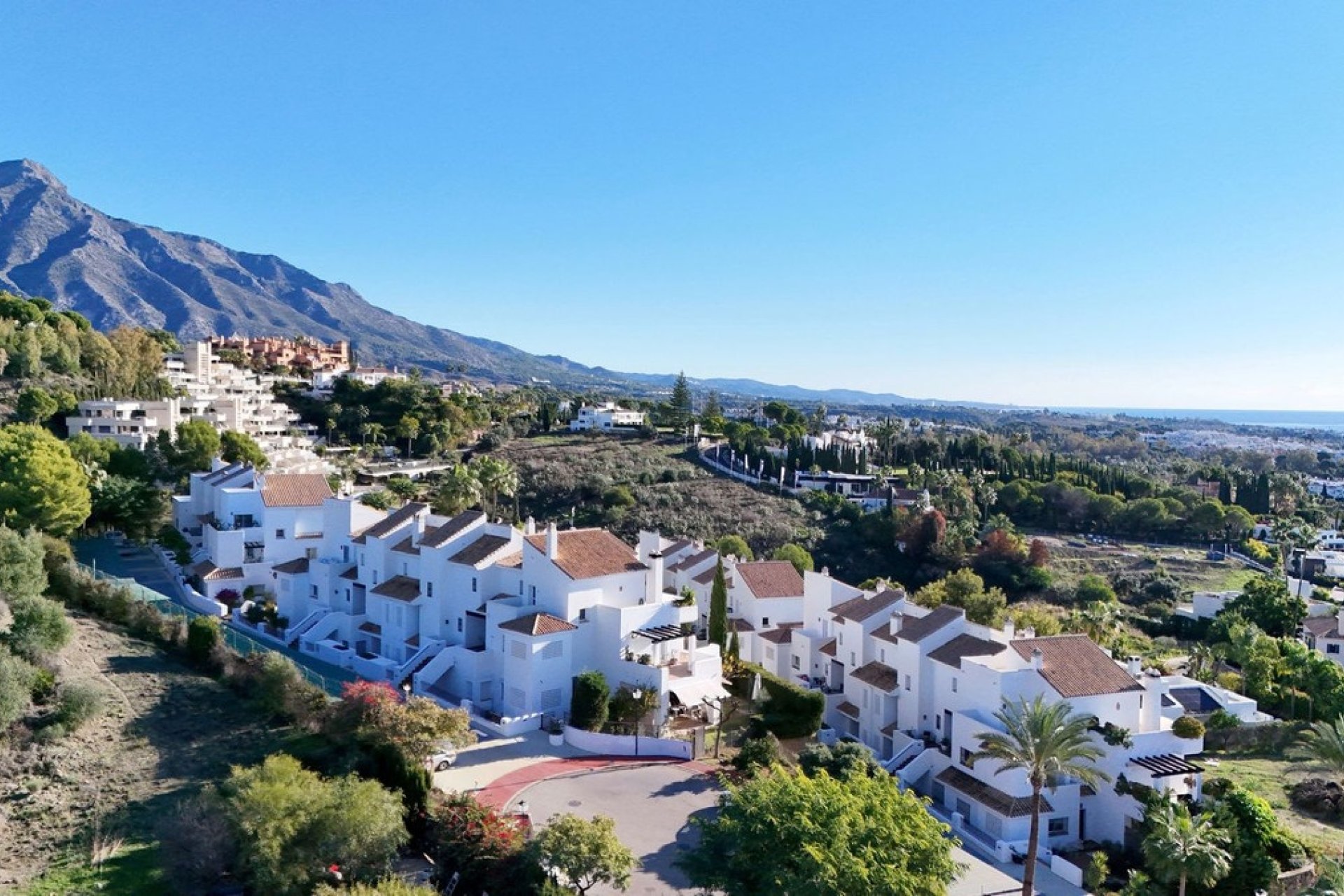 Rynek wtórny - apartment - Marbella - Nueva Andalucía