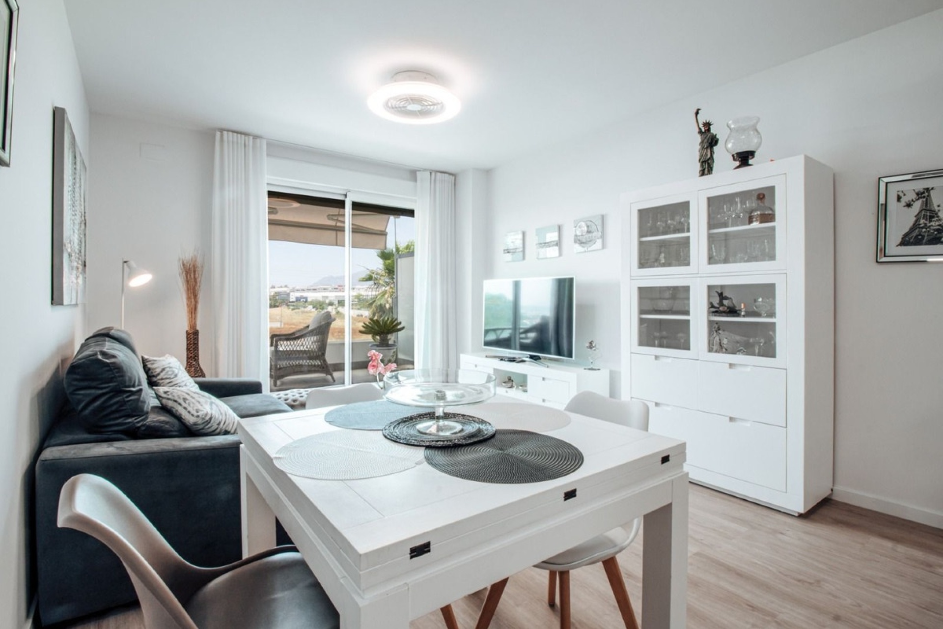 Rynek wtórny - apartment - Marbella - Nueva Andalucía