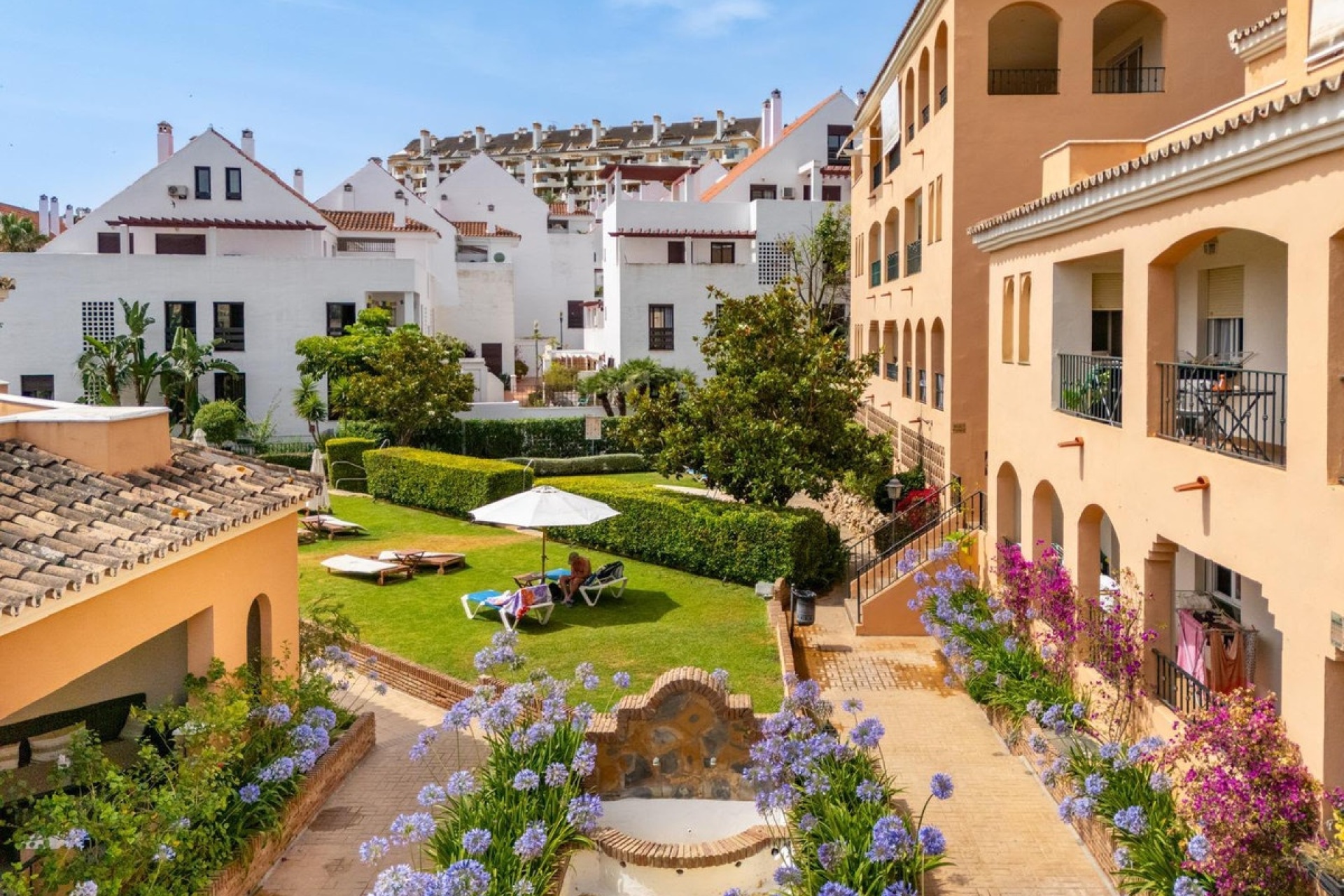 Rynek wtórny - apartment - Marbella - Nueva Andalucía