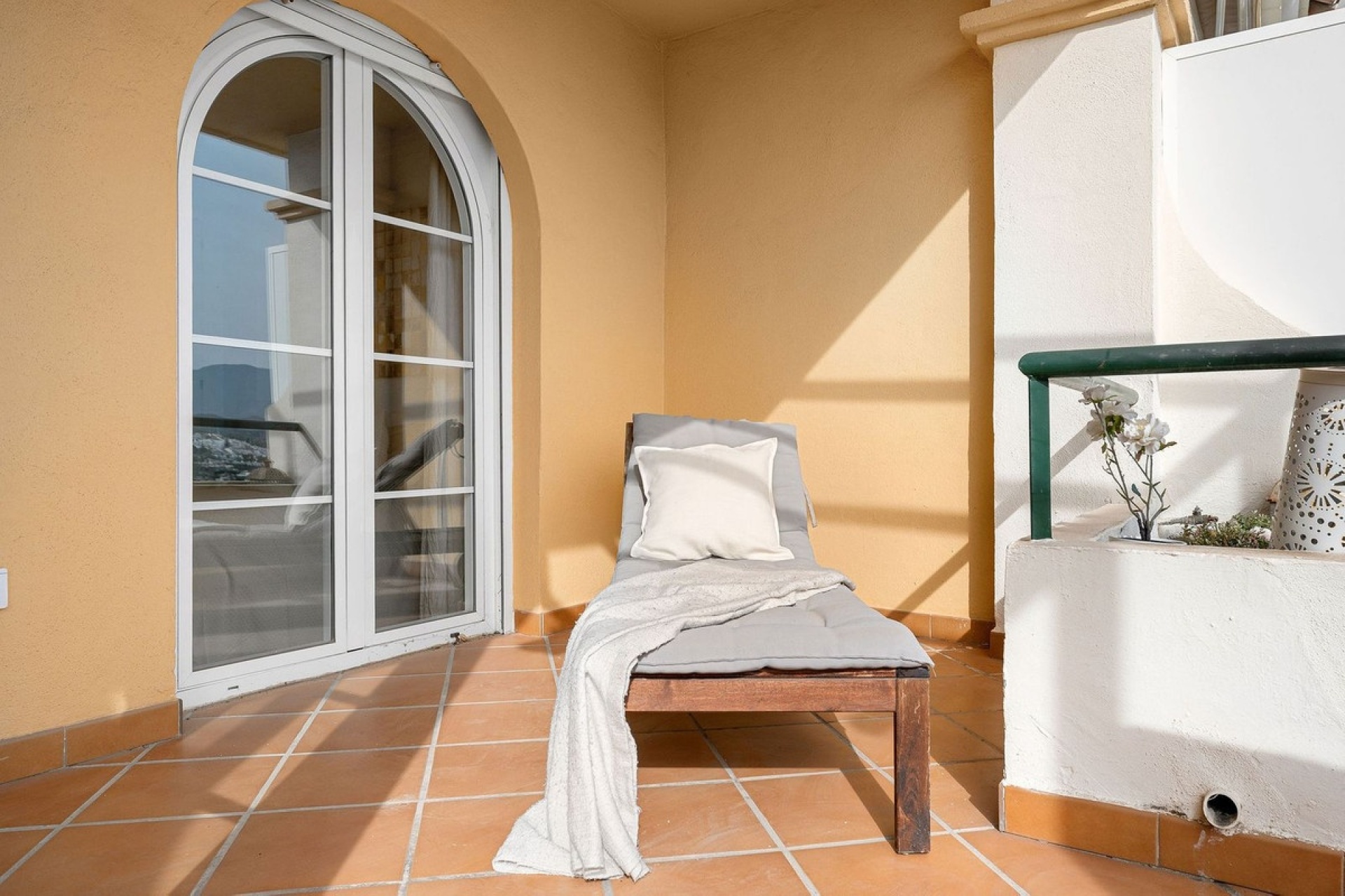 Rynek wtórny - apartment - Marbella - Nueva Andalucía