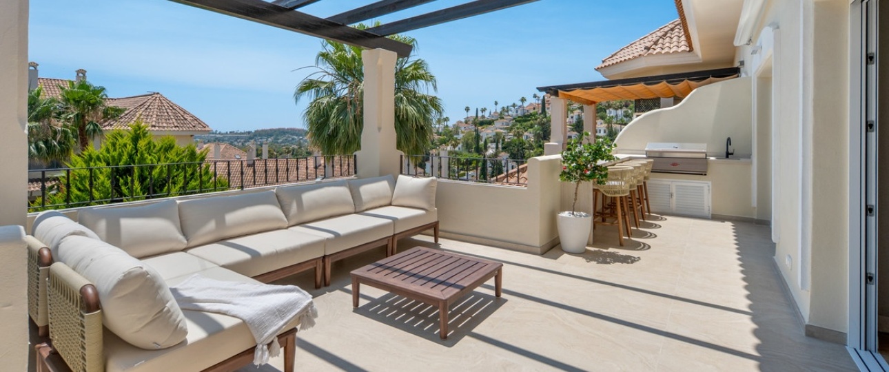Rynek wtórny - apartment - Marbella - Nueva Andalucía