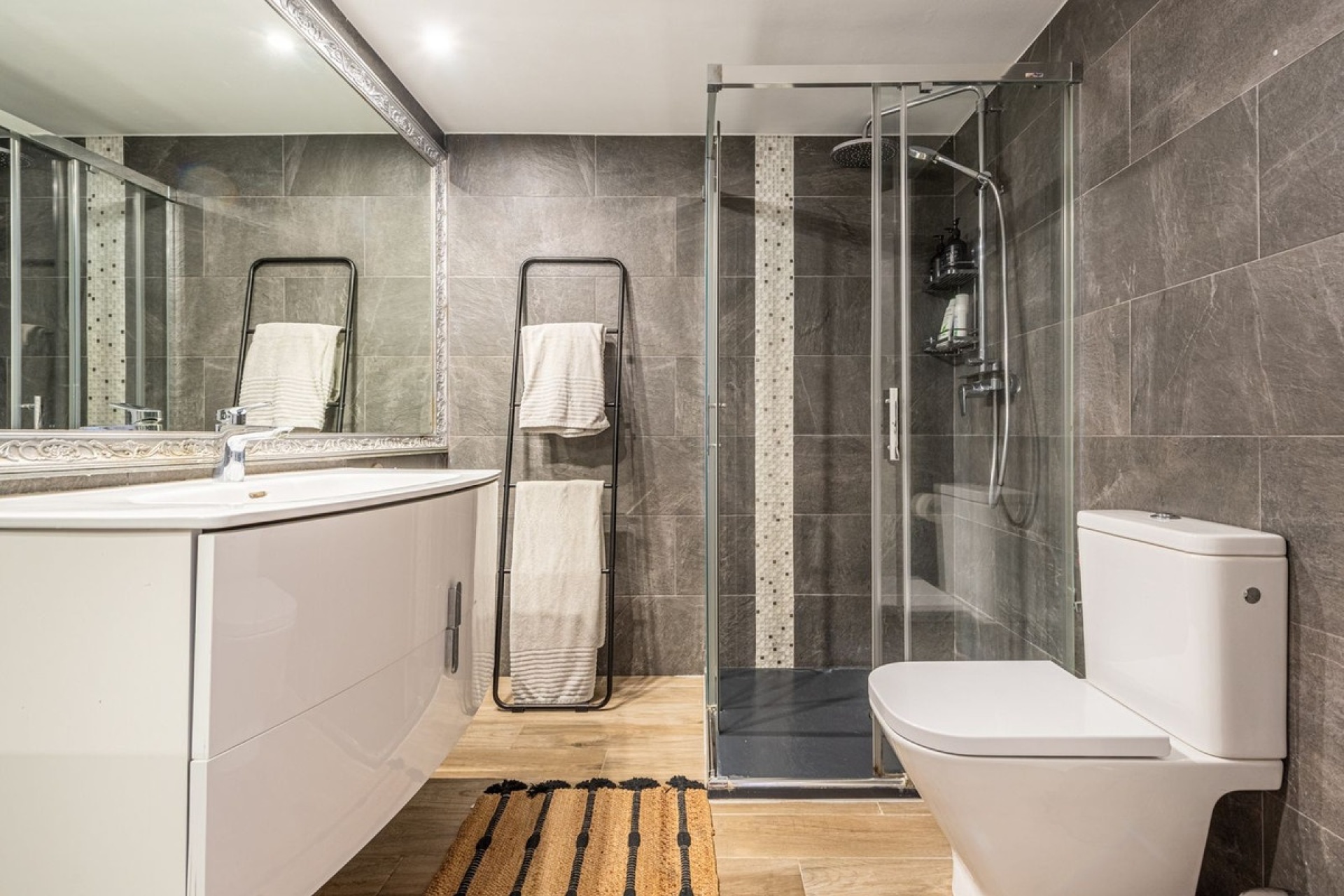 Rynek wtórny - apartment - Marbella - Nueva Andalucía
