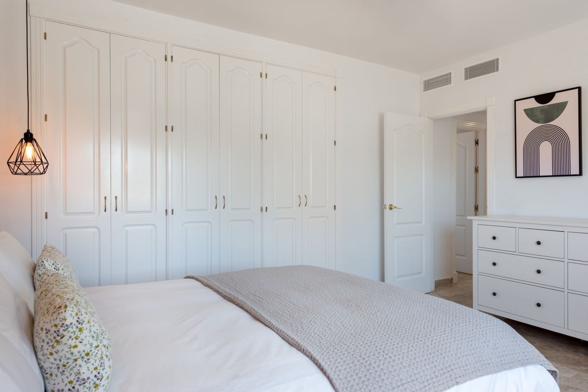 Rynek wtórny - apartment - Marbella - Nueva Andalucía