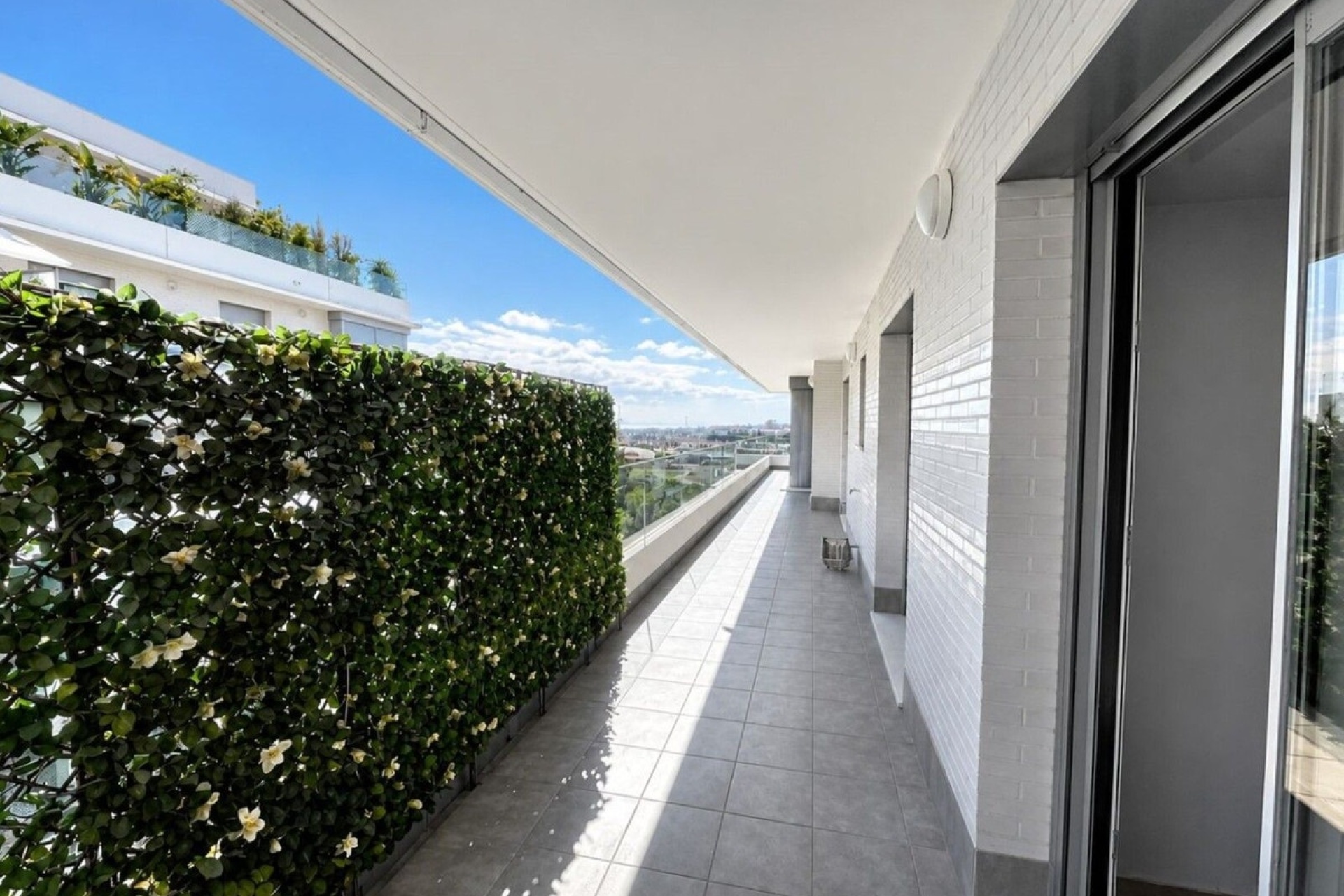 Rynek wtórny - apartment - Marbella - Nueva Andalucía