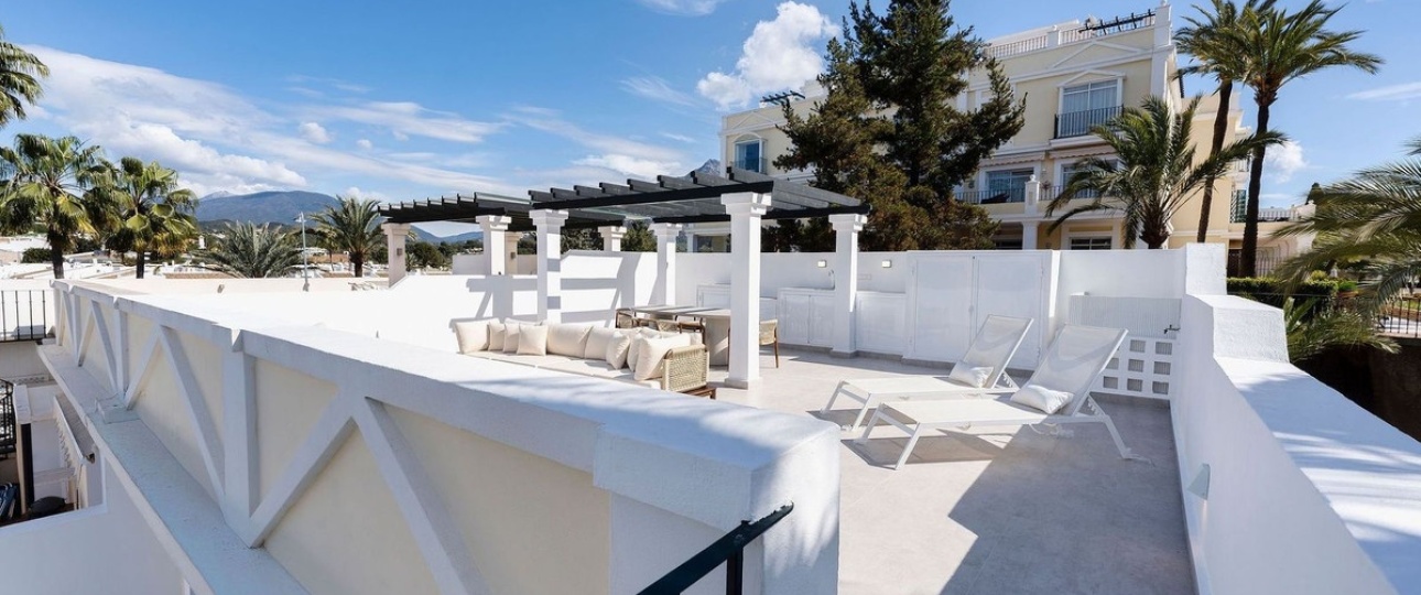 Rynek wtórny - apartment - Marbella - Nueva Andalucía