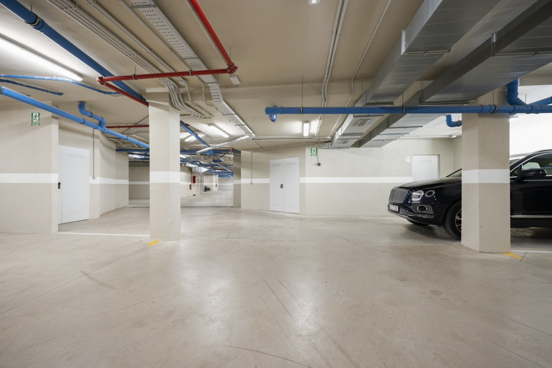 Rynek wtórny - apartment - Marbella - Nueva Andalucía