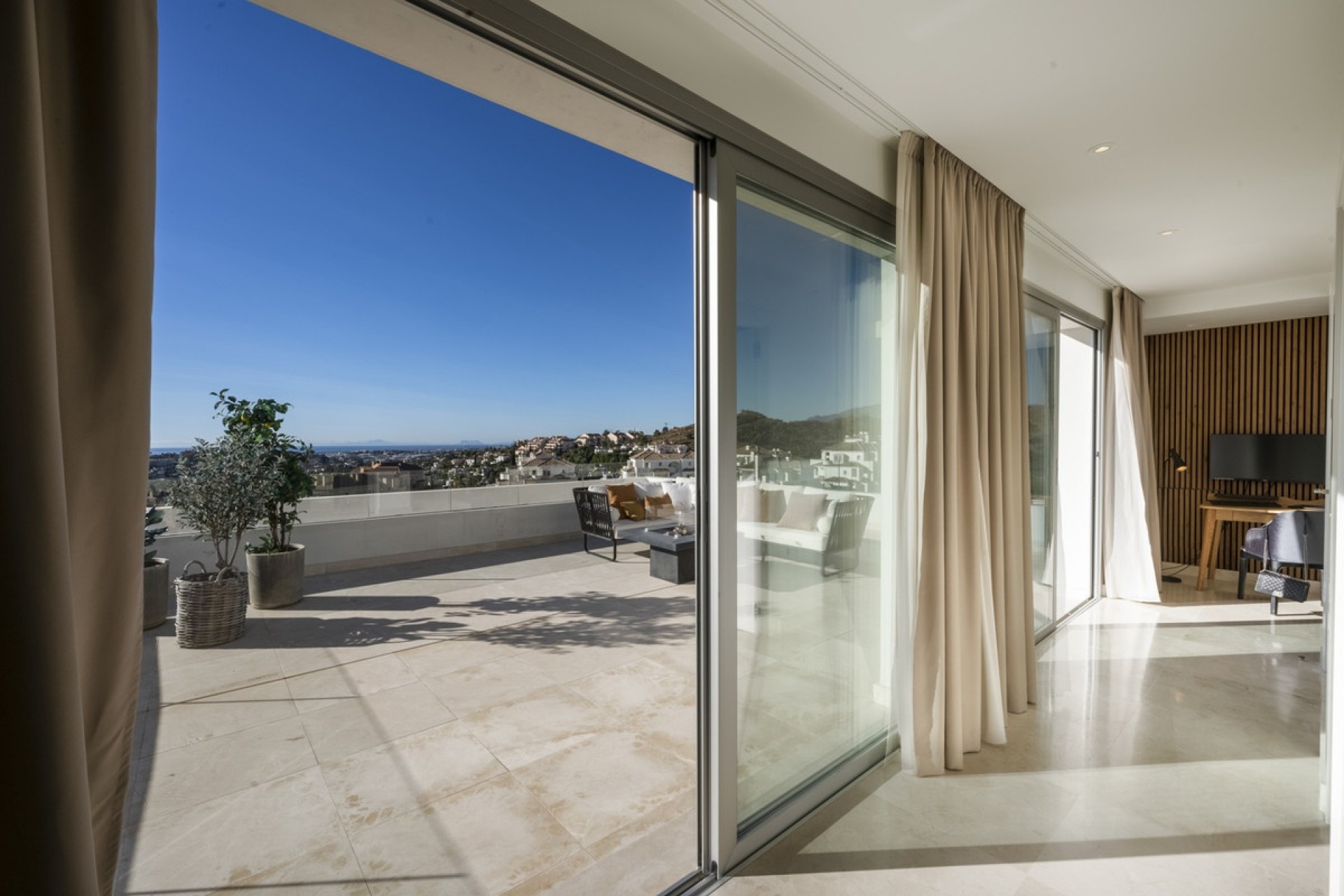 Rynek wtórny - apartment - Marbella - Nueva Andalucía