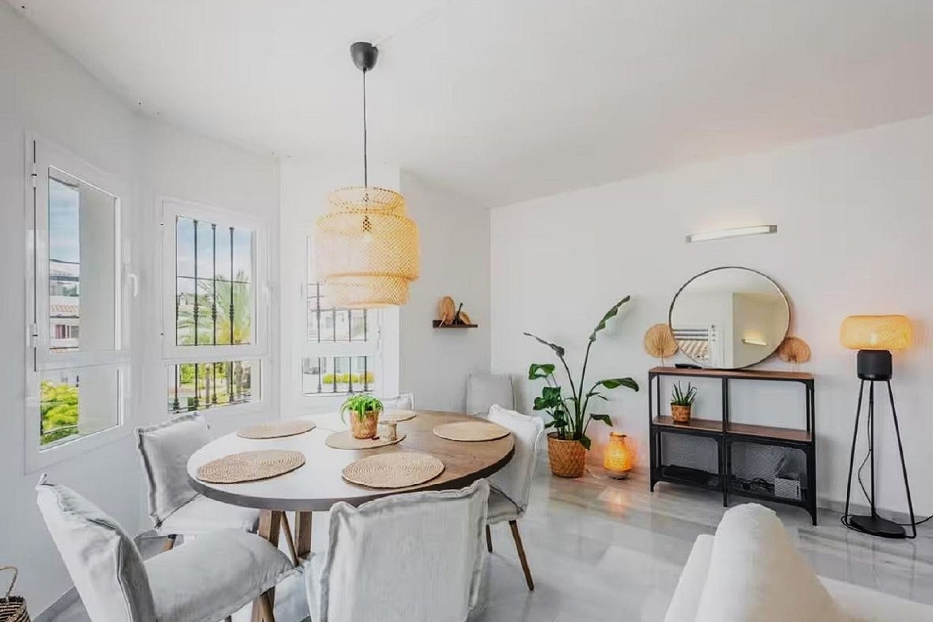 Rynek wtórny - apartment - Marbella - Nueva Andalucía