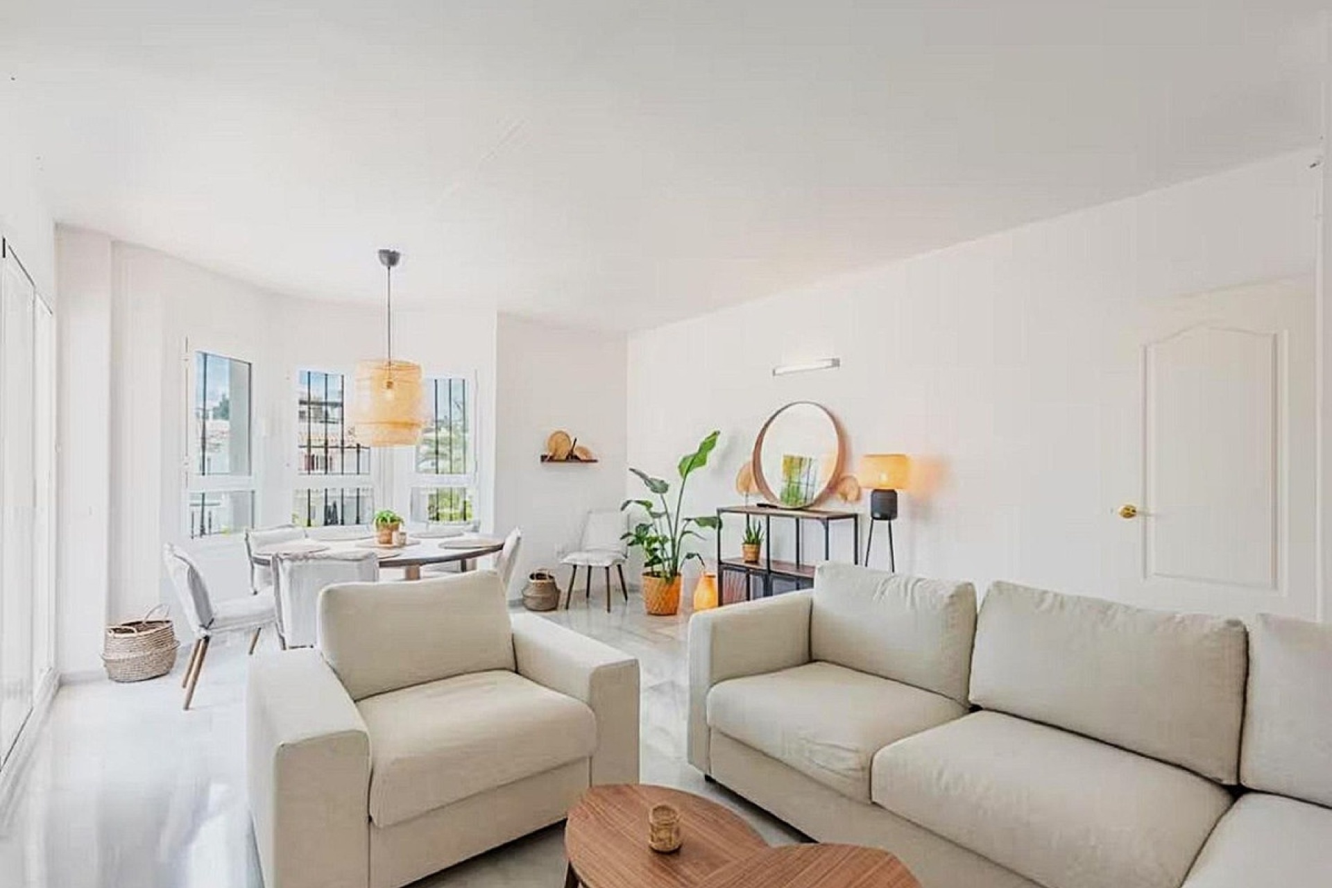 Rynek wtórny - apartment - Marbella - Nueva Andalucía
