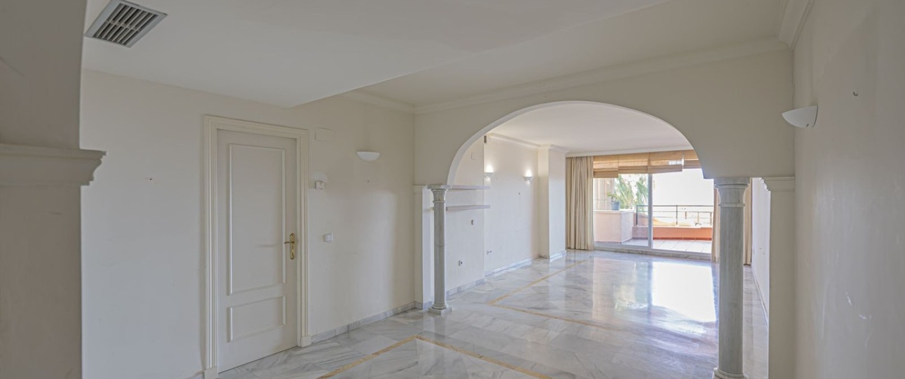 Rynek wtórny - apartment - Marbella - Nueva Andalucía