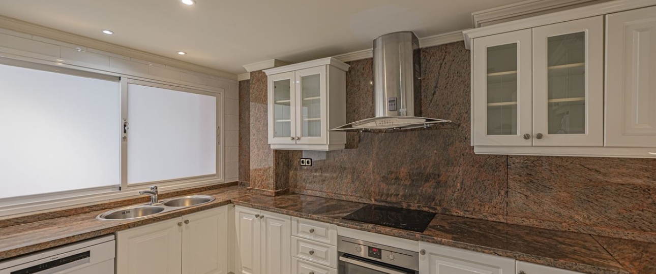 Rynek wtórny - apartment - Marbella - Nueva Andalucía