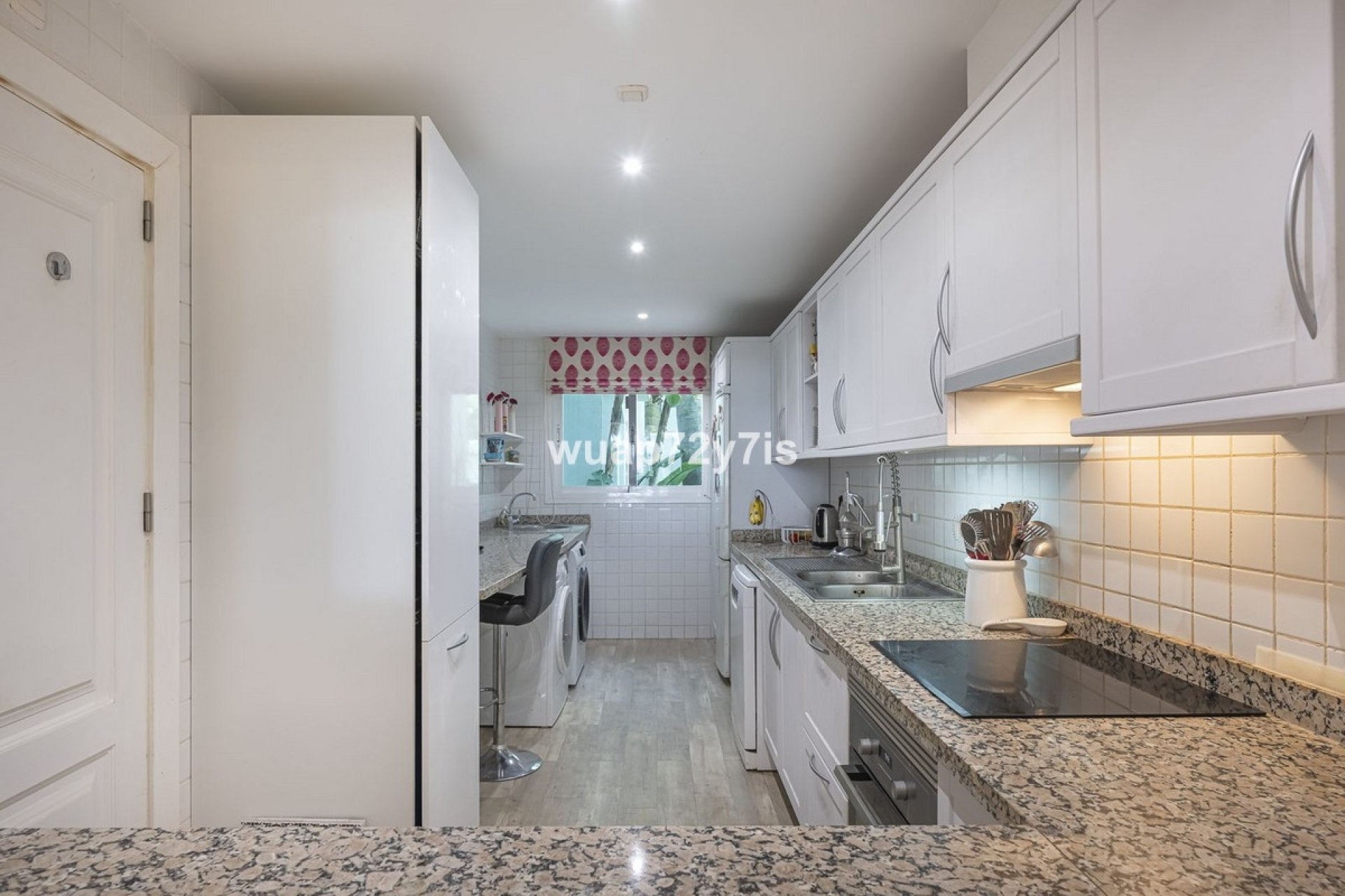 Rynek wtórny - apartment - Marbella - Nueva Andalucía