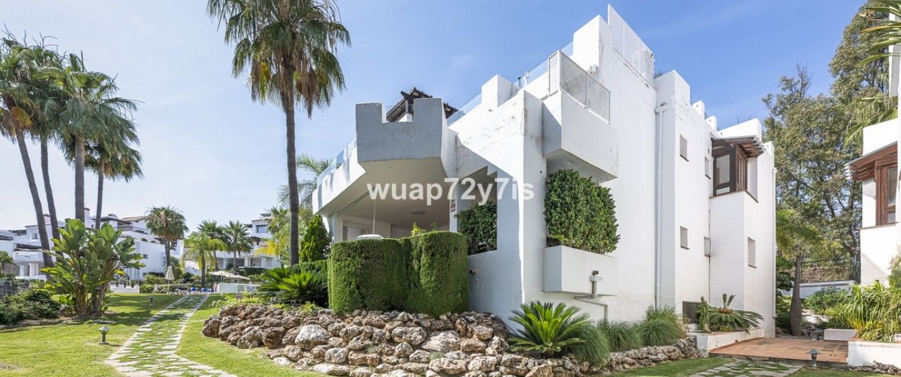 Rynek wtórny - apartment - Marbella - Nueva Andalucía