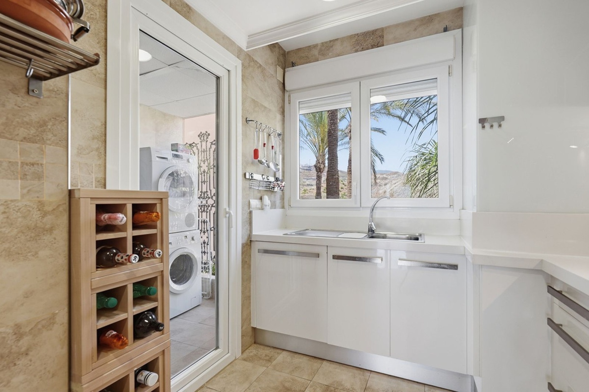 Rynek wtórny - apartment - Marbella - Nueva Andalucía