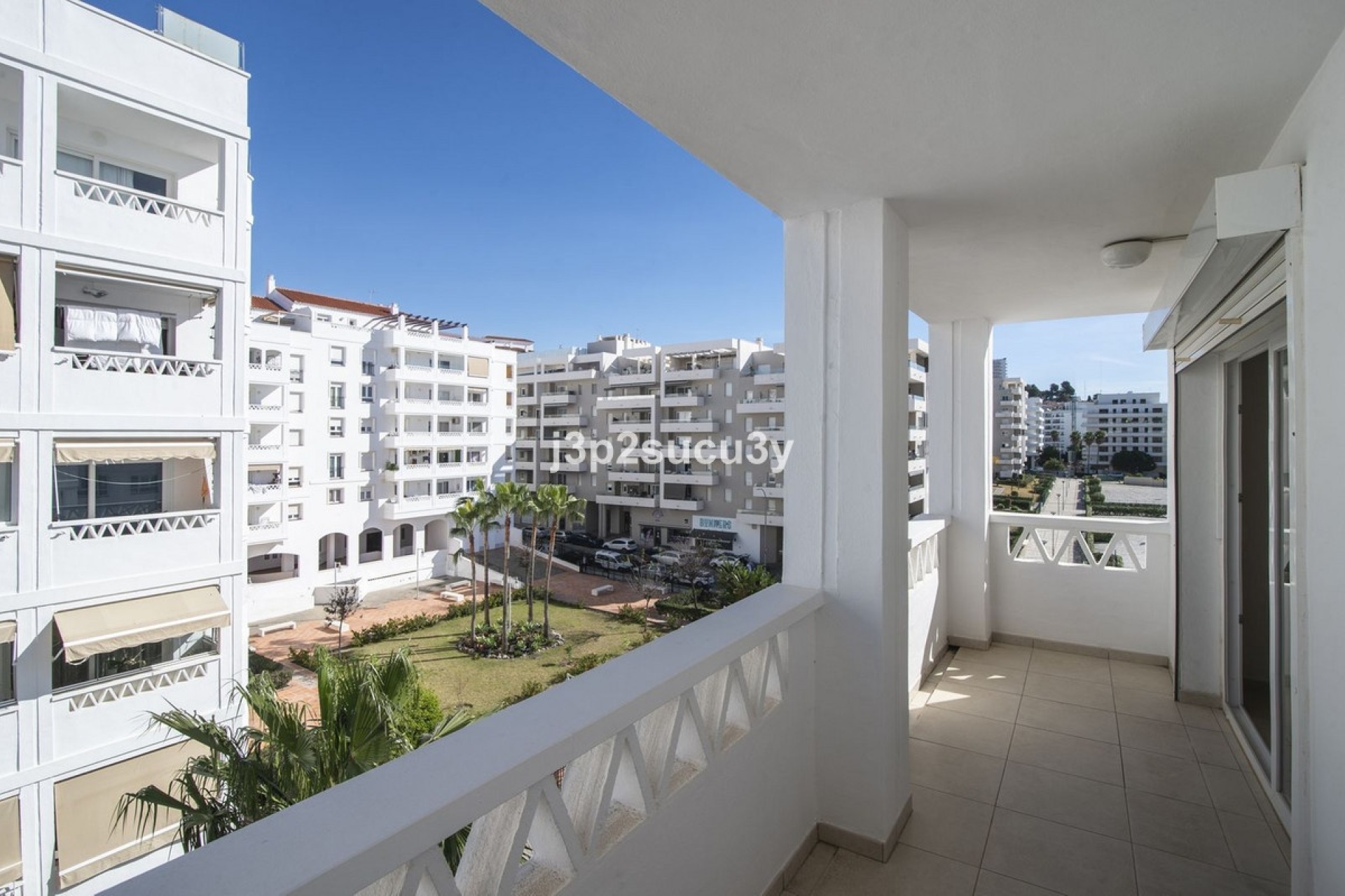Rynek wtórny - apartment - Marbella - Nueva Andalucía