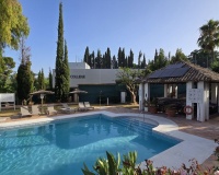 Rynek wtórny - apartment - Marbella - Nueva Andalucía