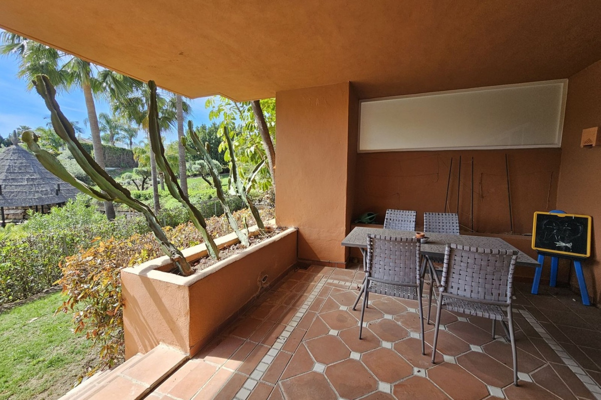Rynek wtórny - apartment - Marbella - Nueva Andalucía
