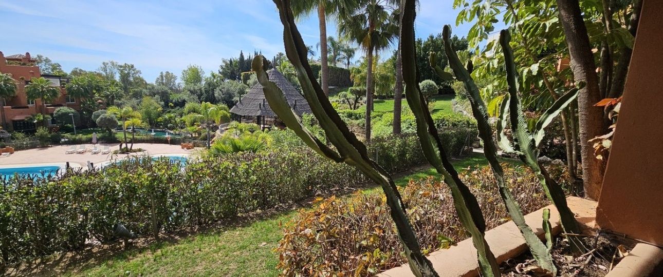 Rynek wtórny - apartment - Marbella - Nueva Andalucía