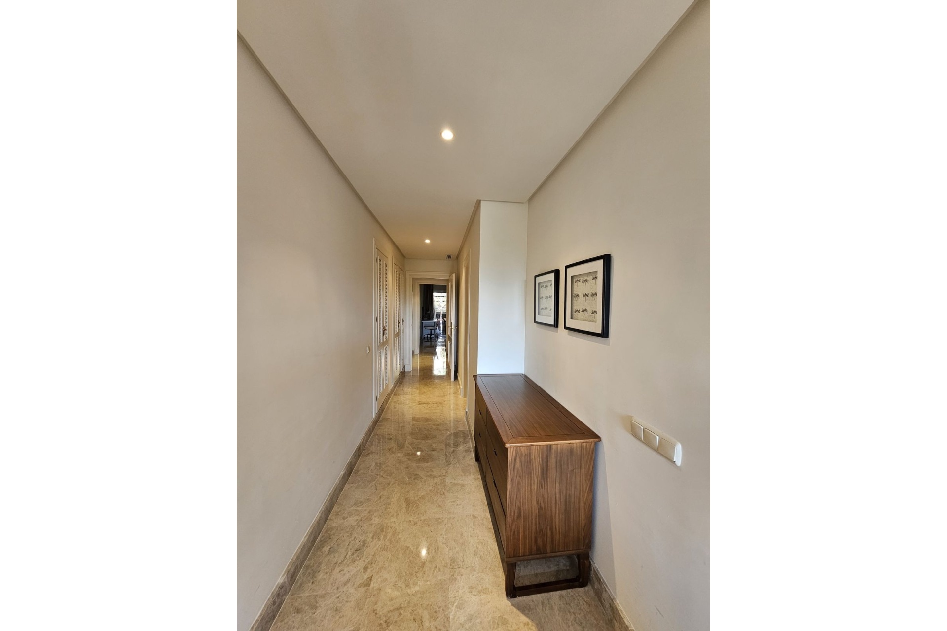 Rynek wtórny - apartment - Marbella - Nueva Andalucía