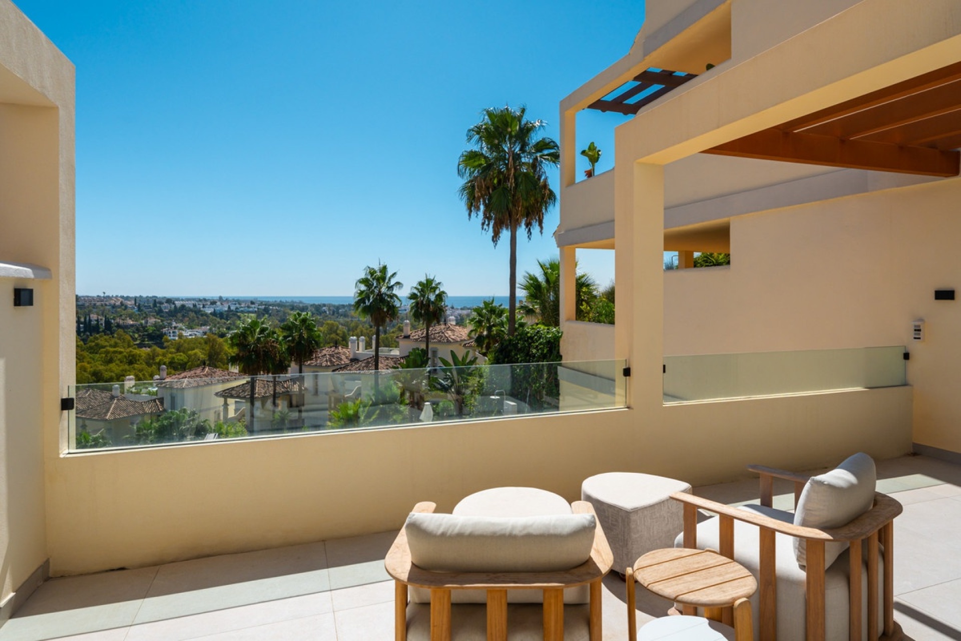 Rynek wtórny - apartment - Marbella - Nueva Andalucía