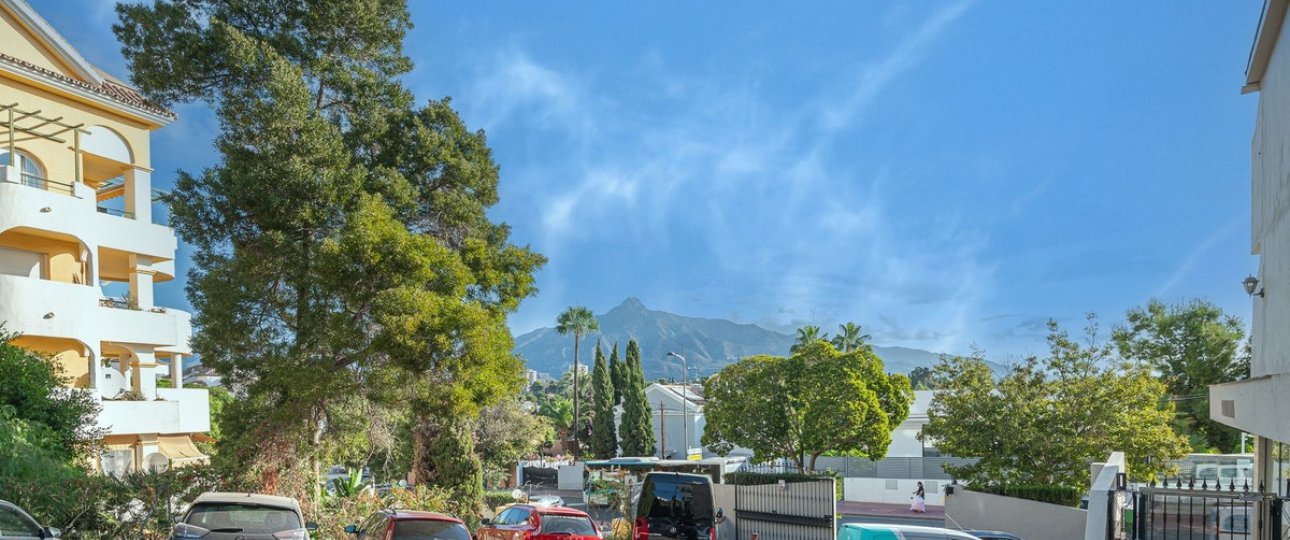 Rynek wtórny - apartment - Marbella - Nueva Andalucía
