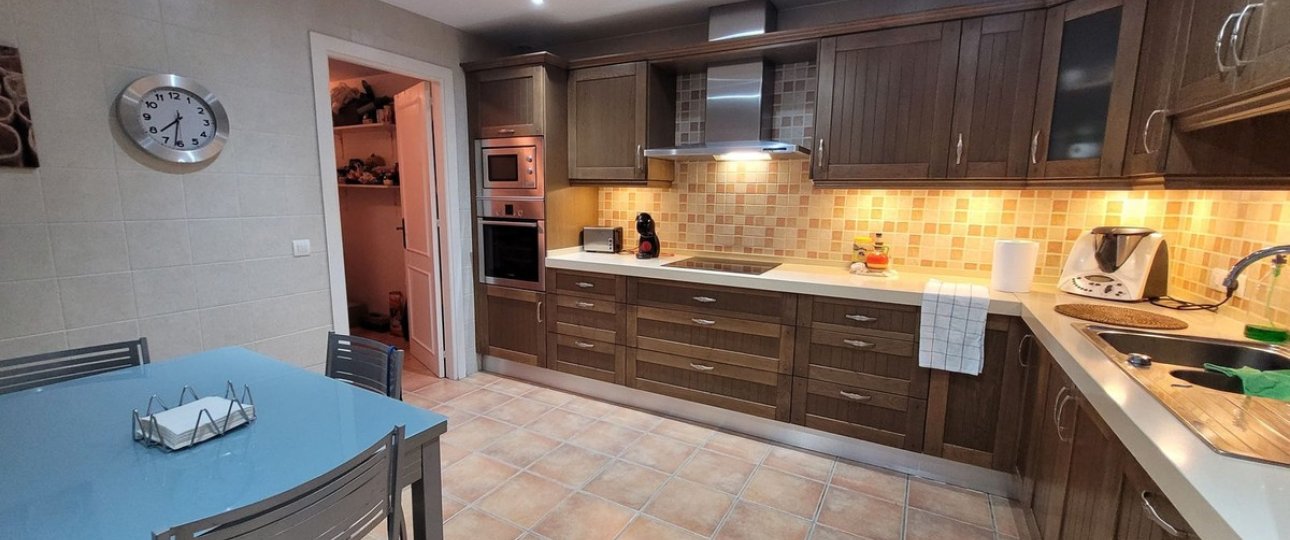 Rynek wtórny - apartment - Marbella - Nueva Andalucía