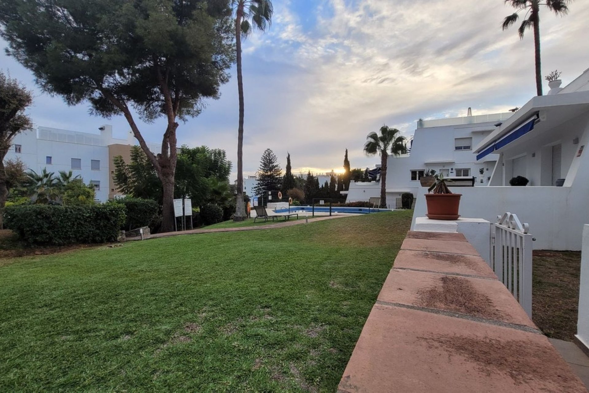Rynek wtórny - apartment - Marbella - Nueva Andalucía