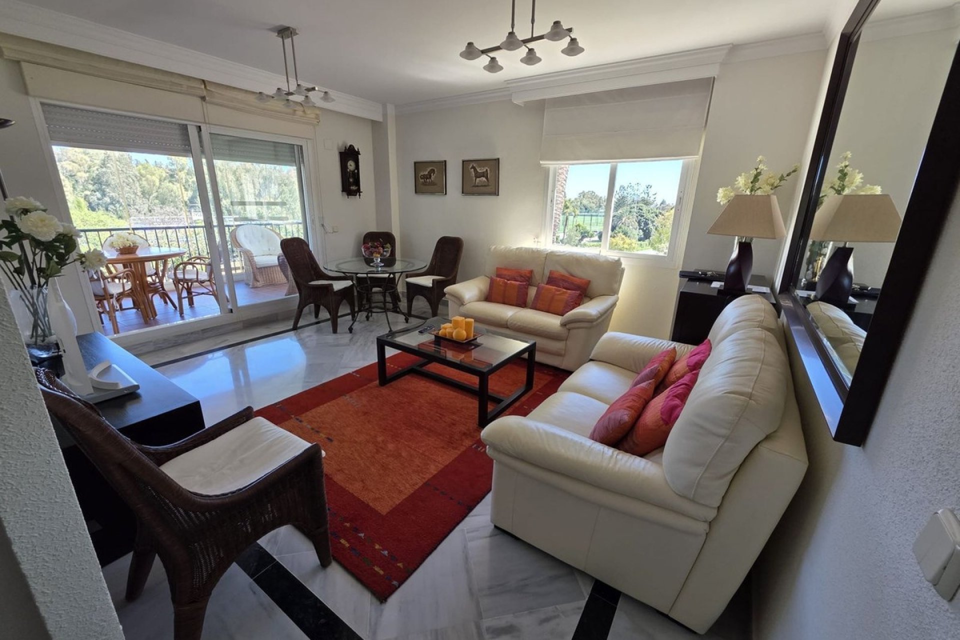 Rynek wtórny - apartment - Marbella - Nueva Andalucía