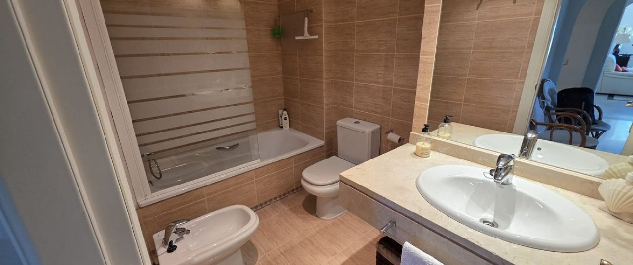 Rynek wtórny - apartment - Marbella - Nueva Andalucía