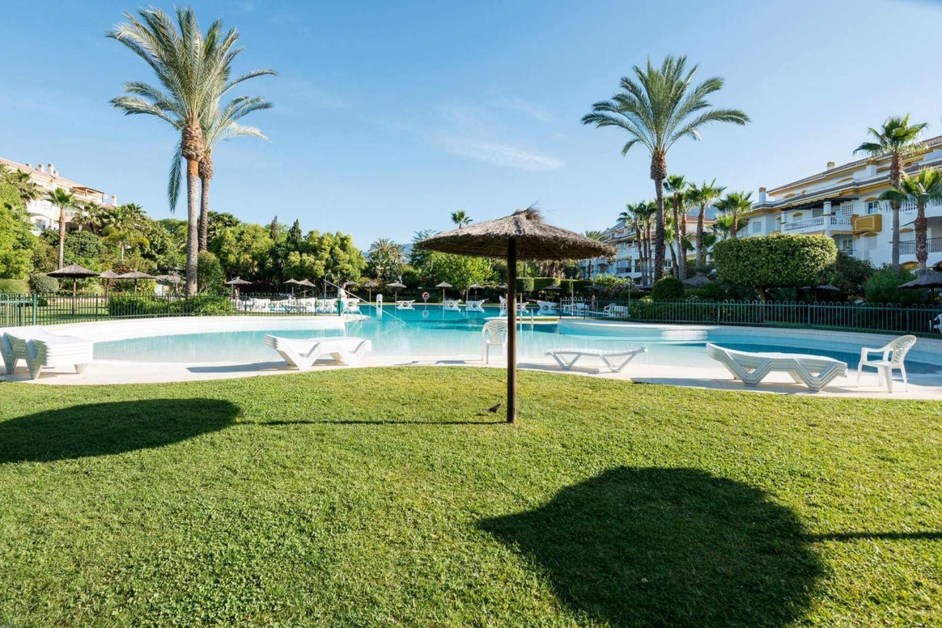 Rynek wtórny - apartment - Marbella - Nueva Andalucía