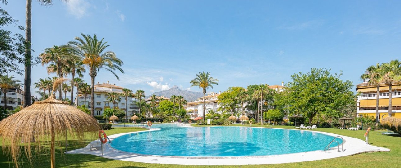 Rynek wtórny - apartment - Marbella - Nueva Andalucía