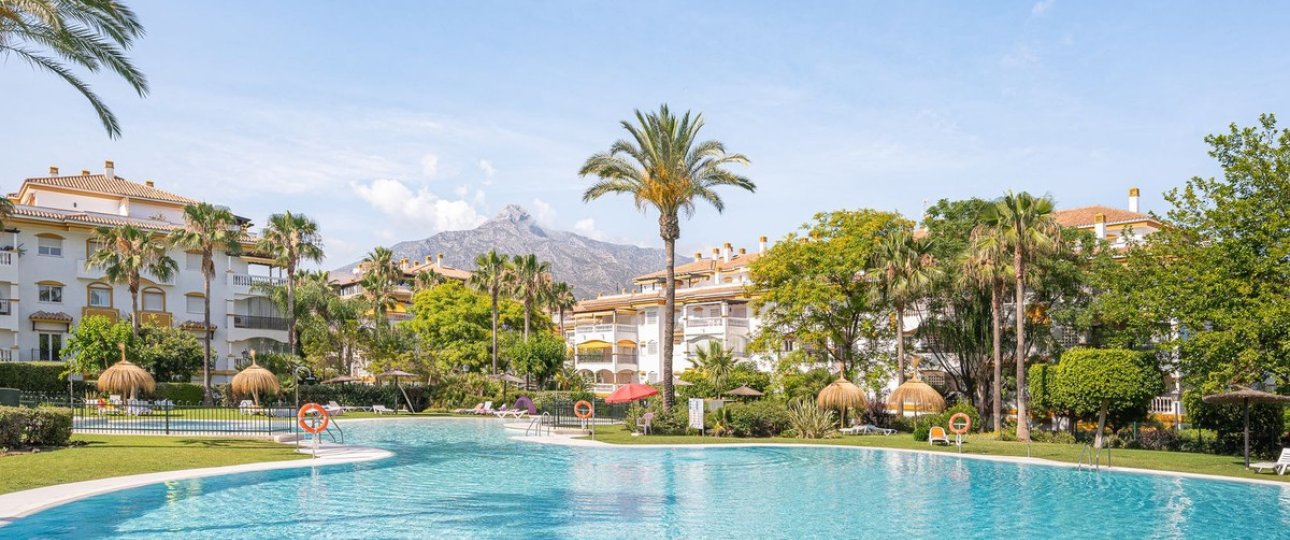 Rynek wtórny - apartment - Marbella - Nueva Andalucía
