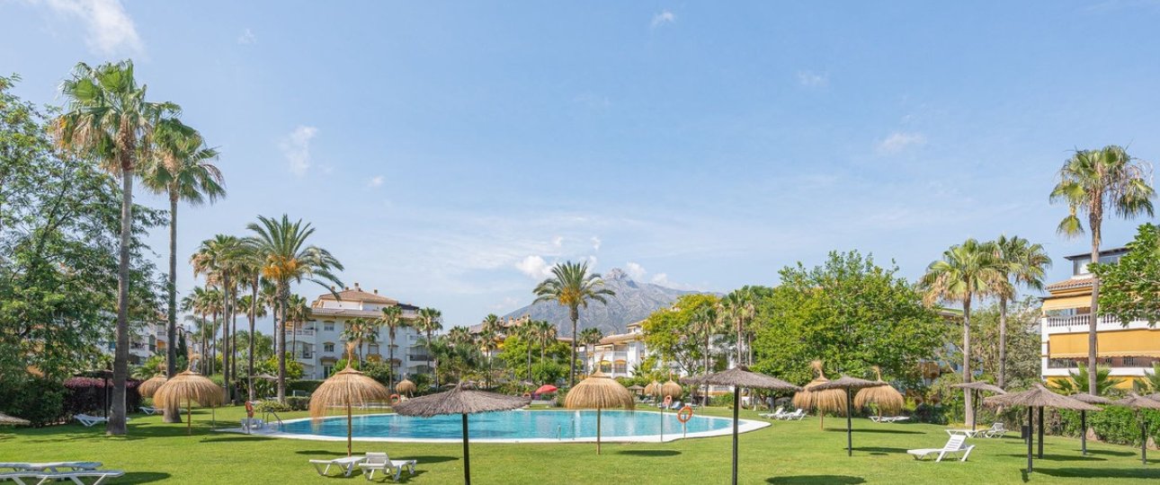Rynek wtórny - apartment - Marbella - Nueva Andalucía