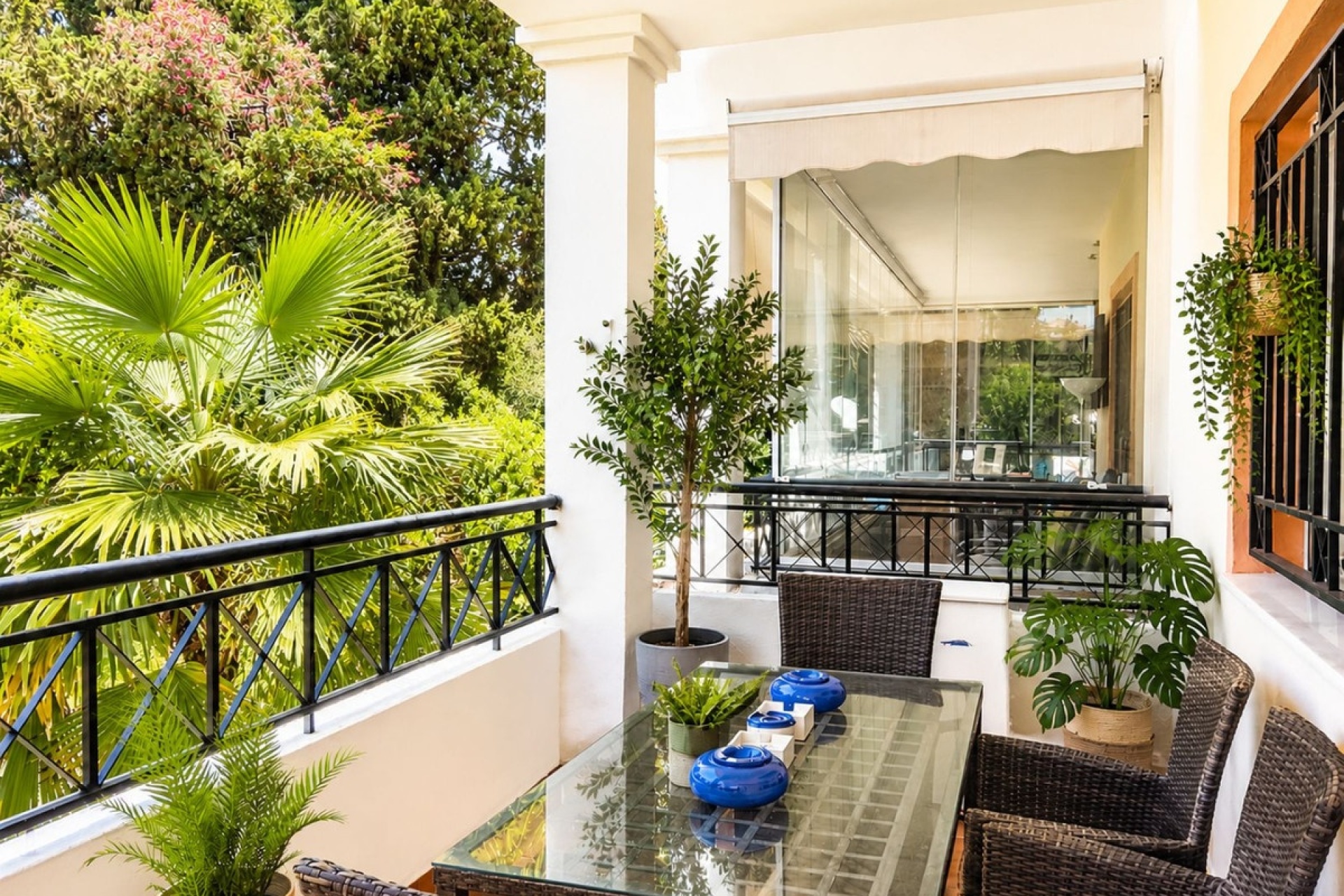 Rynek wtórny - apartment - Marbella - Nueva Andalucía