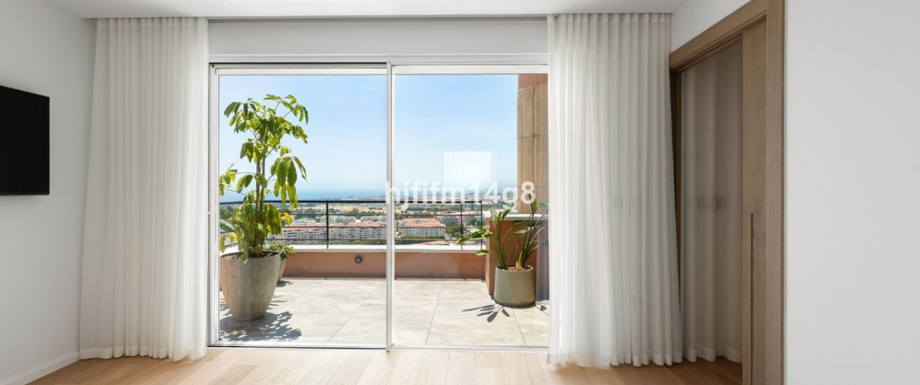 Rynek wtórny - apartment - Marbella - Nueva Andalucía