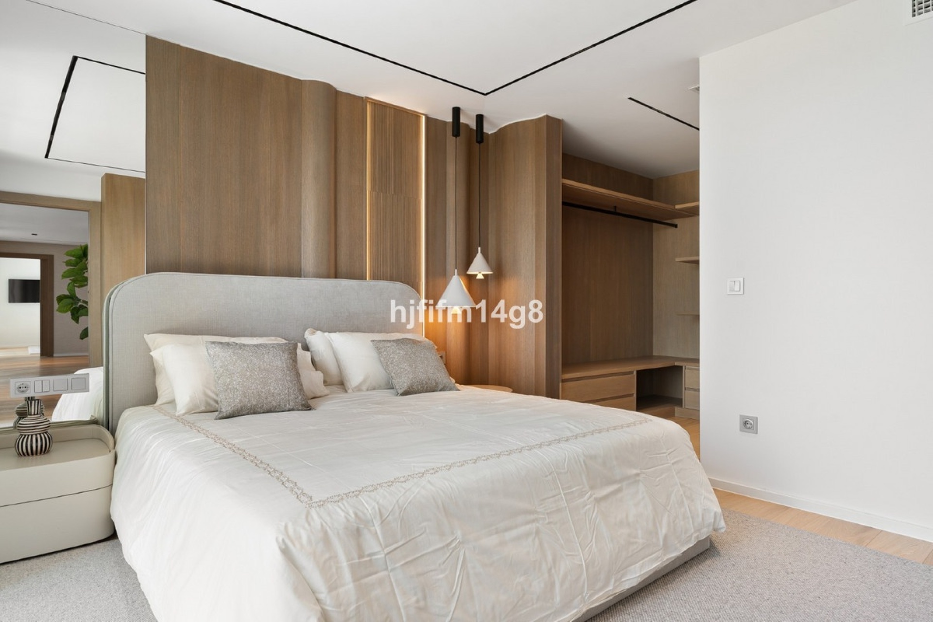 Rynek wtórny - apartment - Marbella - Nueva Andalucía