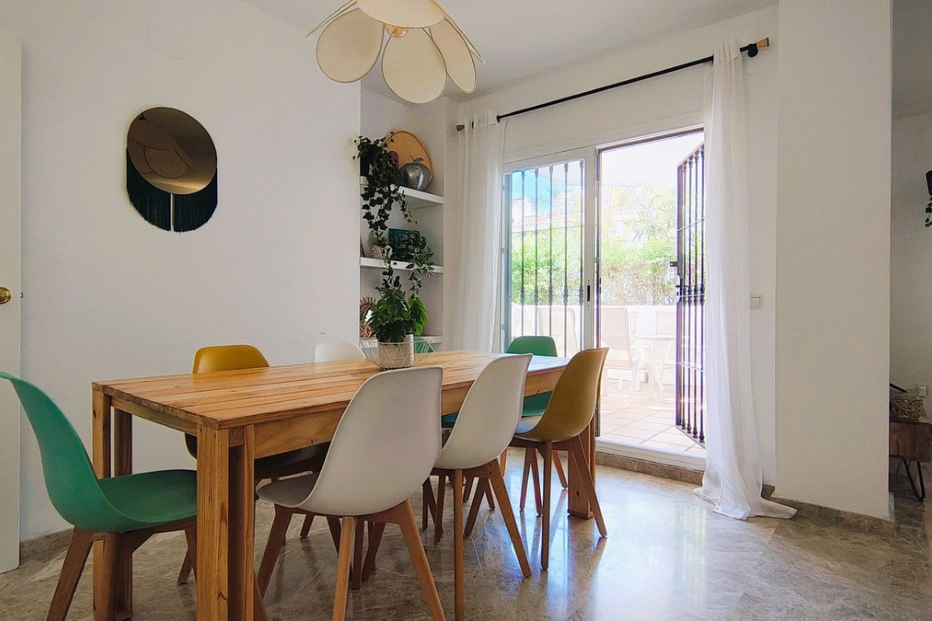 Rynek wtórny - apartment - Marbella - Nueva Andalucía