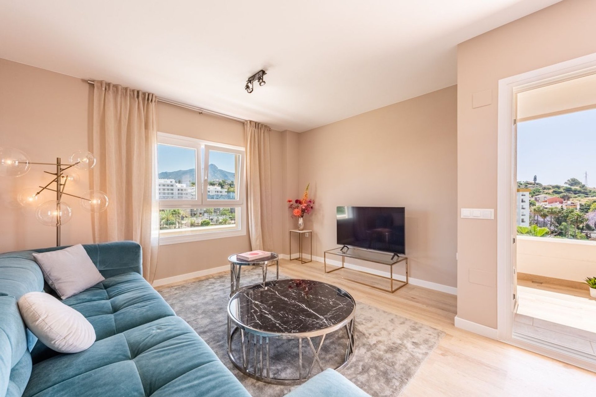 Rynek wtórny - apartment - Marbella - Nueva Andalucía