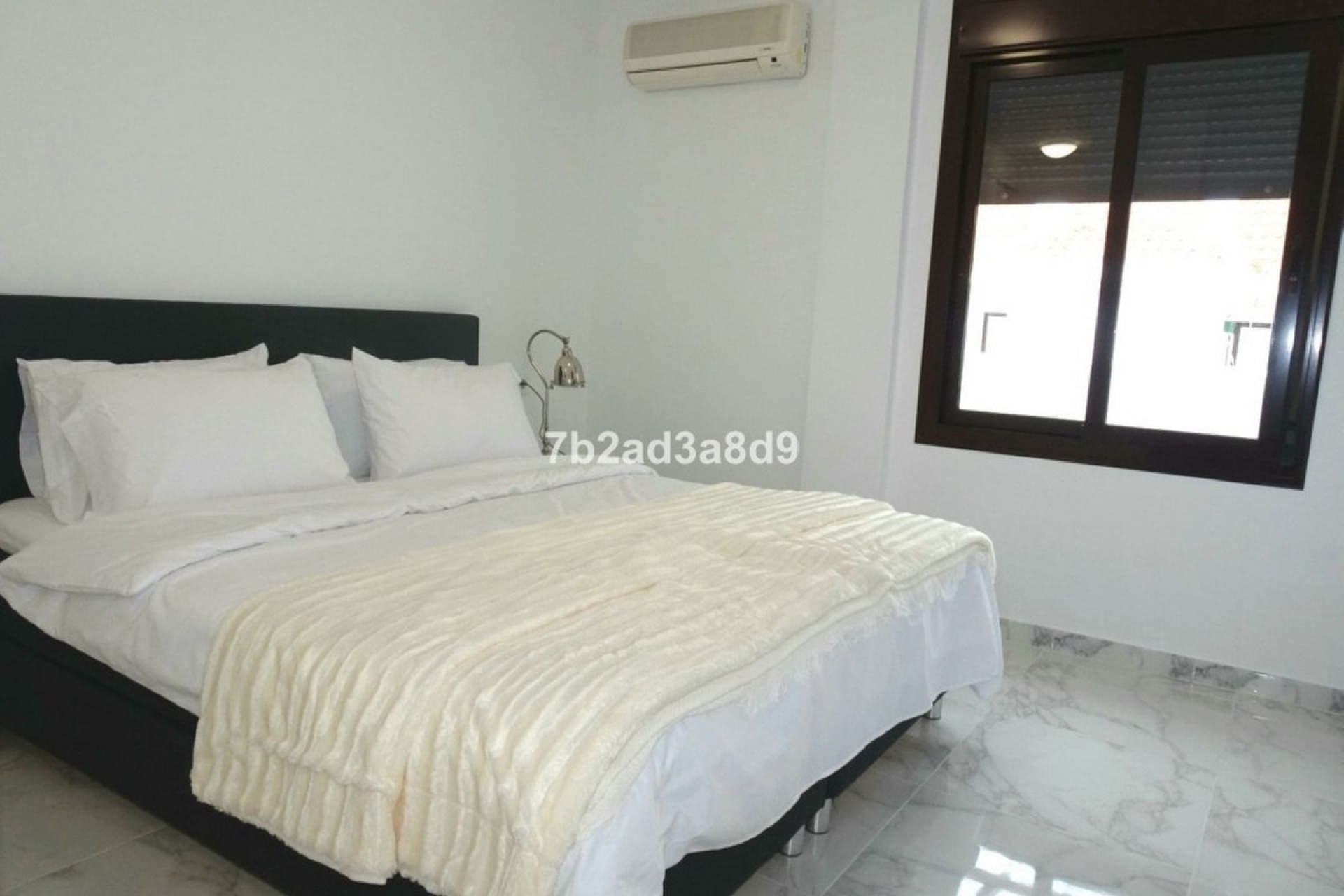 Rynek wtórny - apartment - Marbella - Nueva Andalucía
