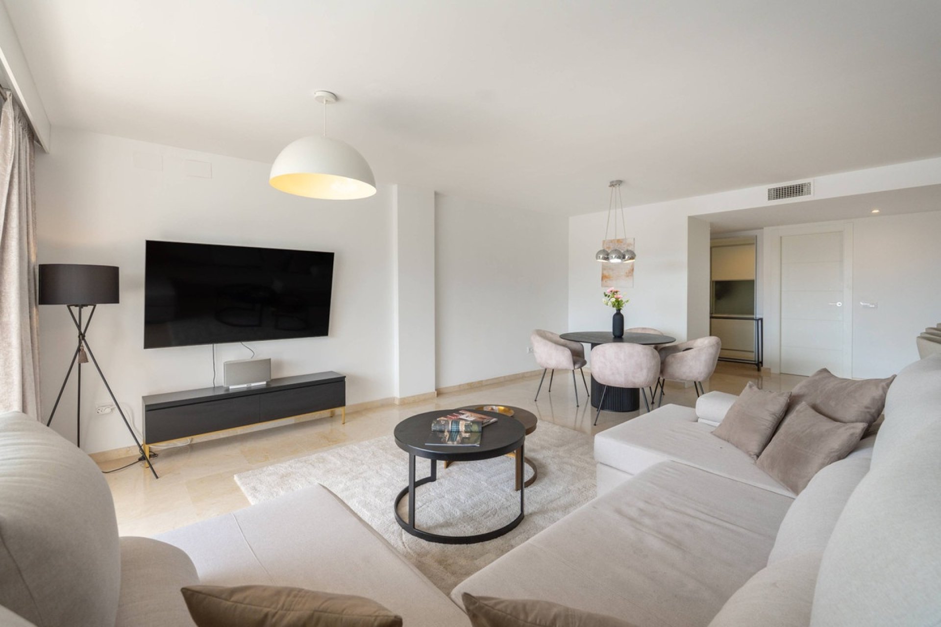 Rynek wtórny - apartment - Marbella - Nueva Andalucía