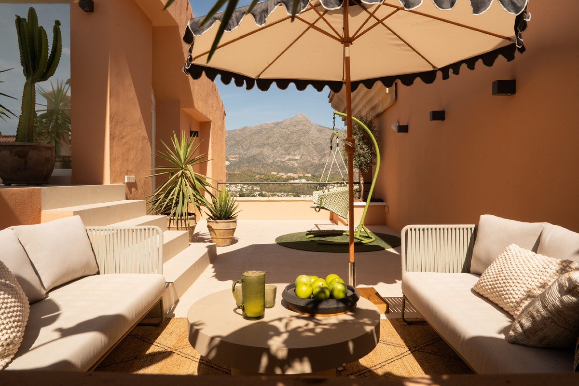 Rynek wtórny - apartment - Marbella - Nueva Andalucía