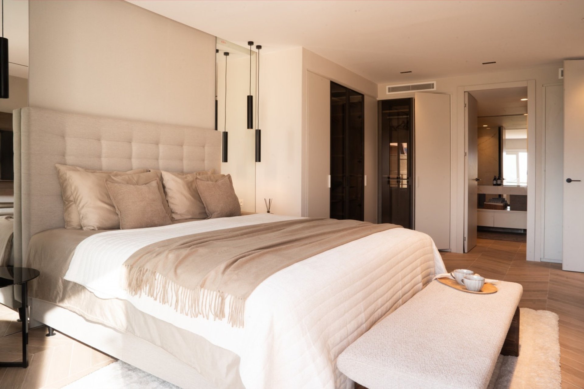 Rynek wtórny - apartment - Marbella - Nueva Andalucía