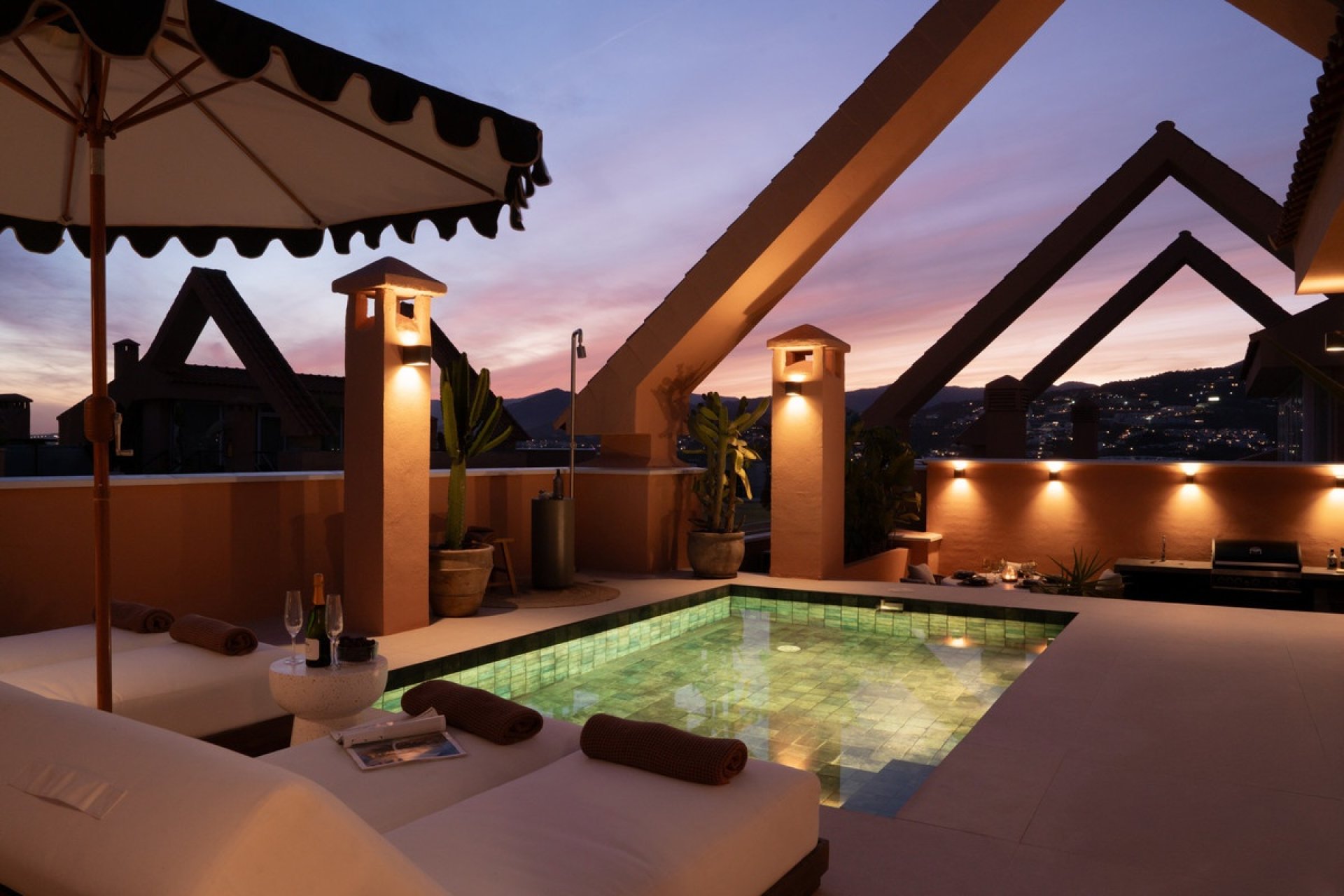 Rynek wtórny - apartment - Marbella - Nueva Andalucía
