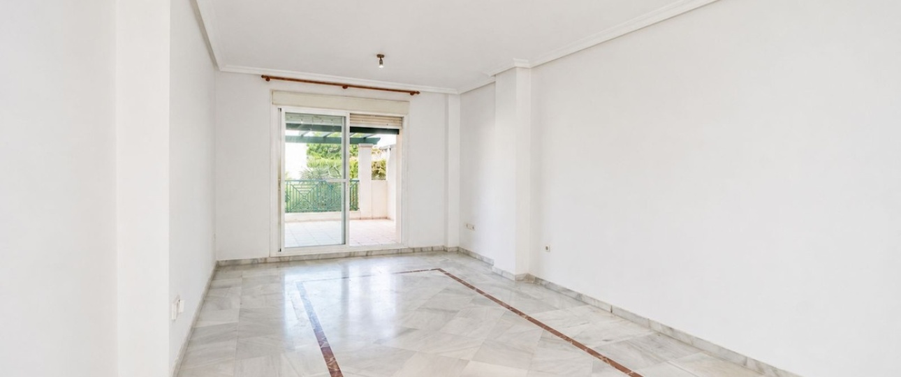 Rynek wtórny - apartment - Marbella - Nueva Andalucía