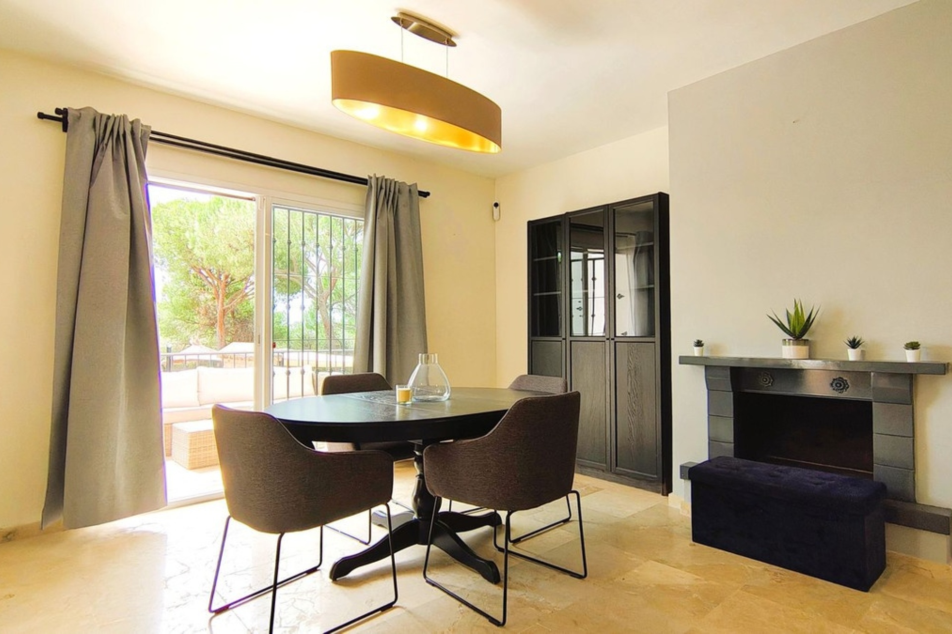 Rynek wtórny - apartment - Marbella - Nueva Andalucía