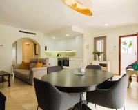 Rynek wtórny - apartment - Marbella - Nueva Andalucía