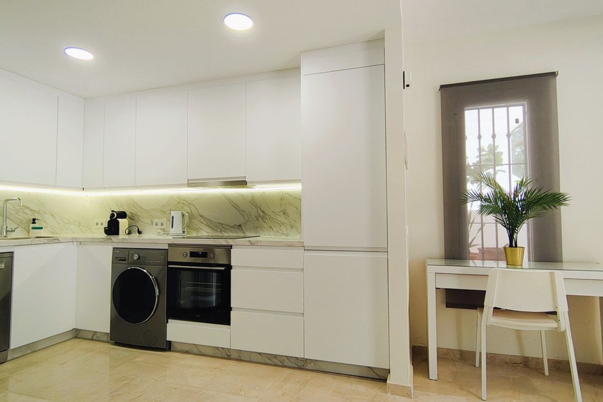 Rynek wtórny - apartment - Marbella - Nueva Andalucía