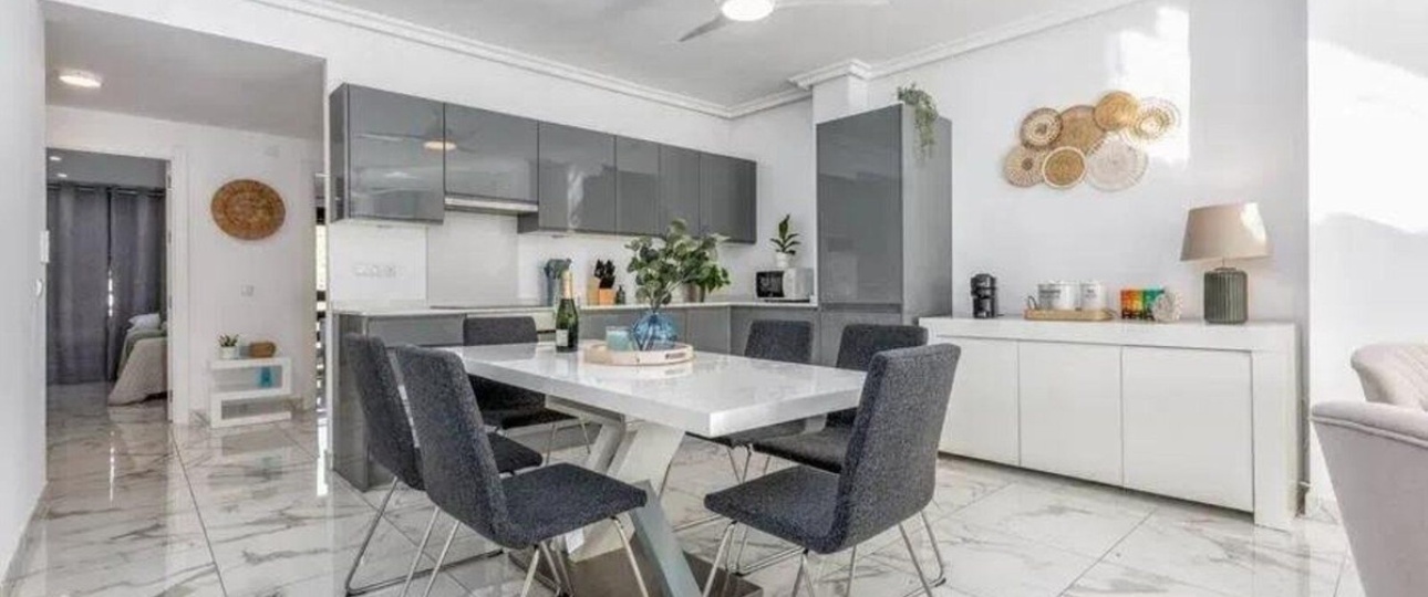 Rynek wtórny - apartment - Marbella - Nueva Andalucía