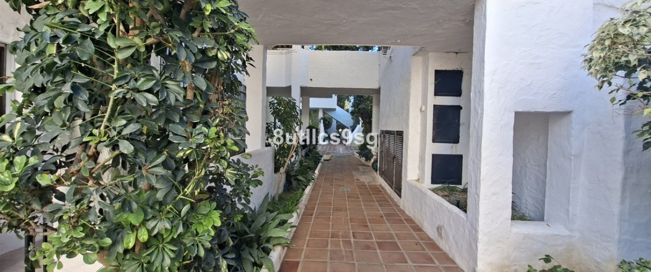 Rynek wtórny - apartment - Marbella - Nueva Andalucía