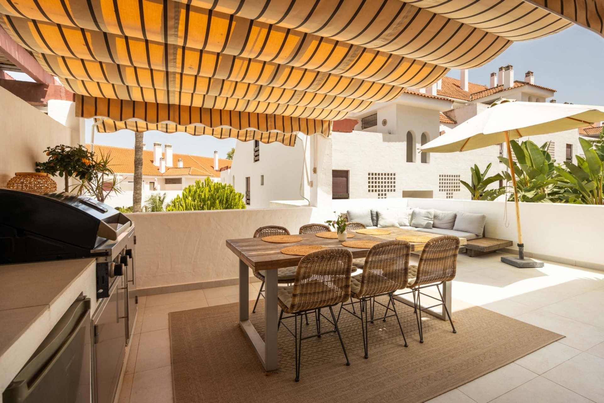 Rynek wtórny - apartment - Marbella - Nueva Andalucía